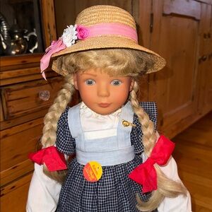 NWT Rare Margarete Steiff “ Babette” Vintage Milkmaid Doll 1987